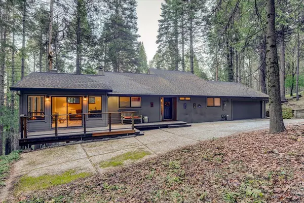 11850 Red Dog RD,  Nevada City,  CA 95959