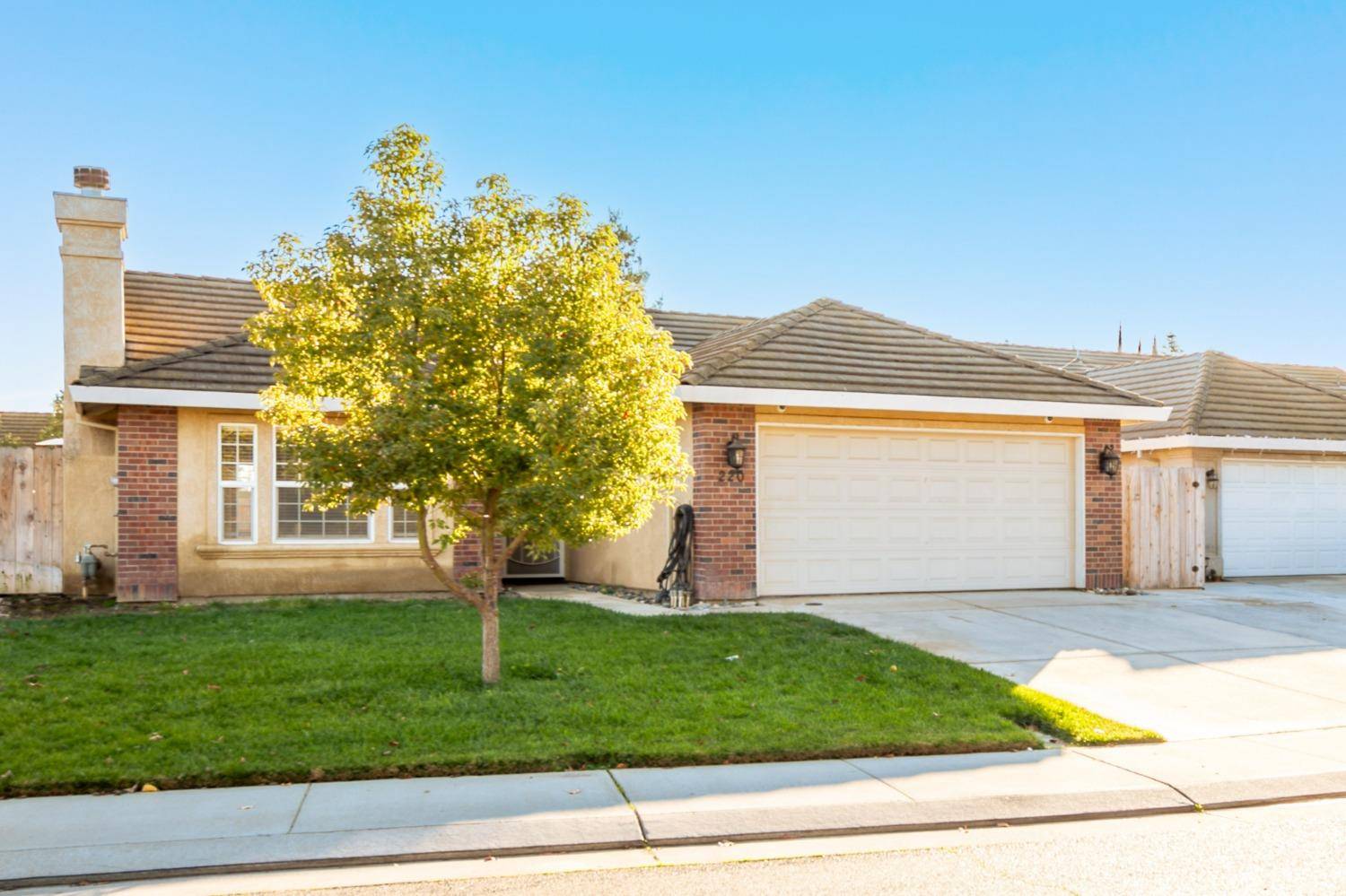 Lodi, CA 95240,220 Meadowlark WAY