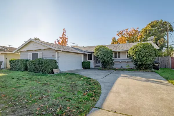 5837 Shenandoah DR, Sacramento, CA 95841