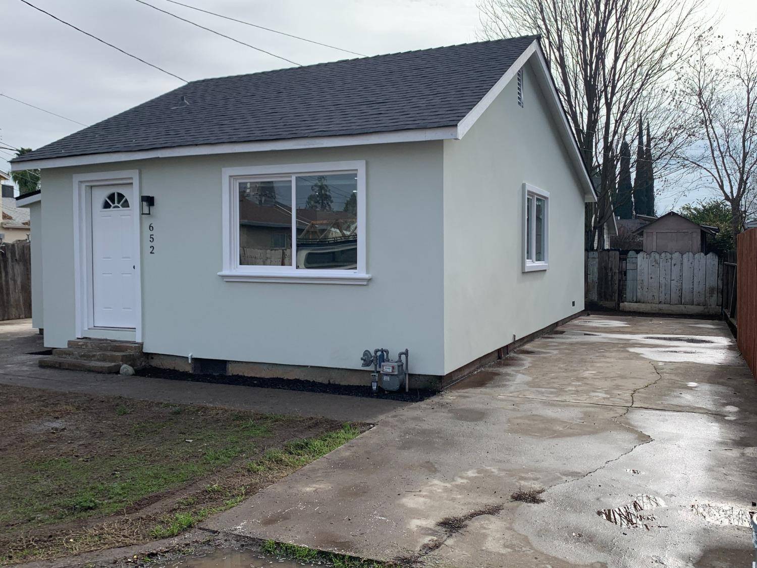 Yuba City, CA 95991,652 Spruce WAY