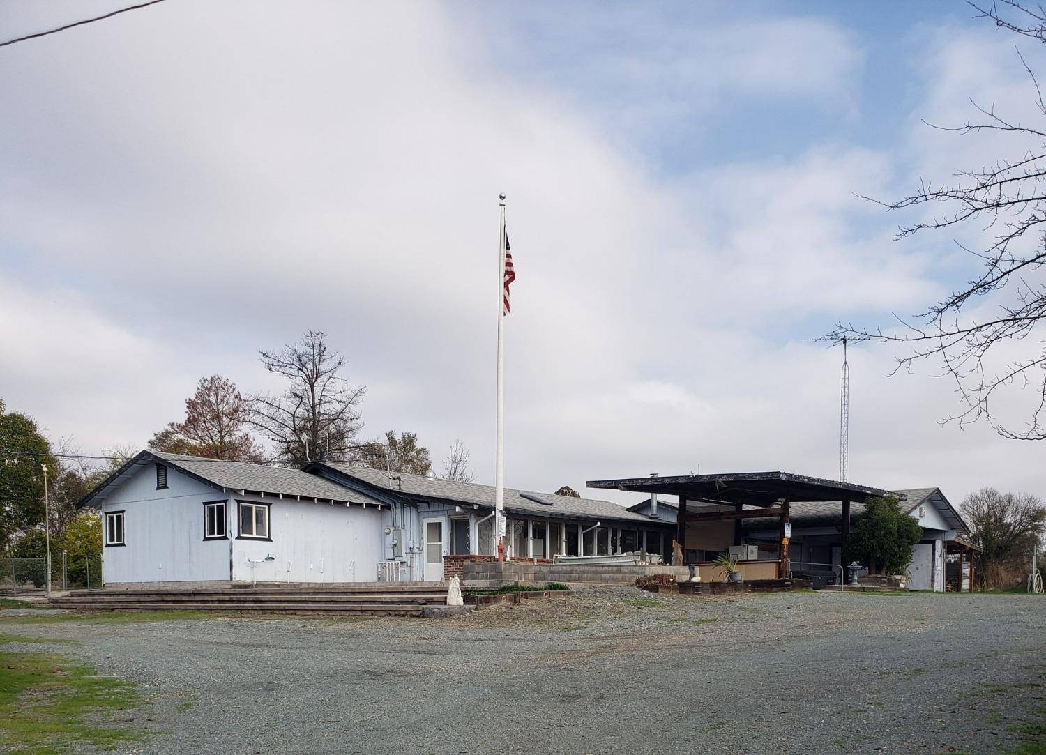 19019 E Liberty RD, Clements, CA 95227
