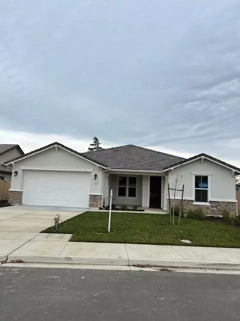 1017 Souza CT, Newman, CA 95360