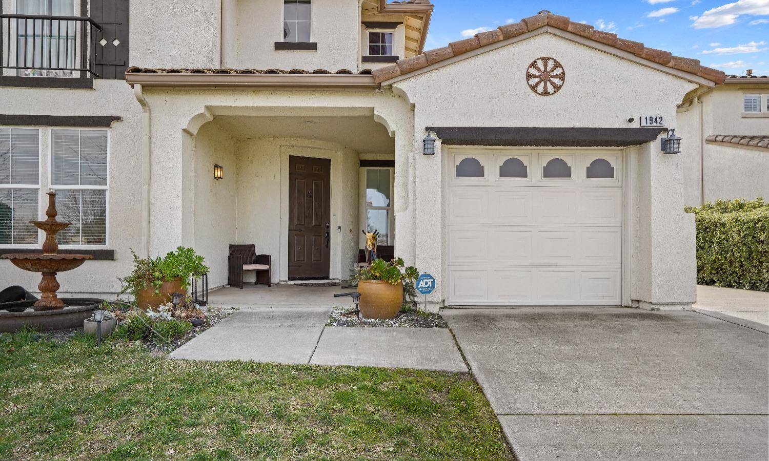 1942 Cagney WAY, Sacramento, CA 95835