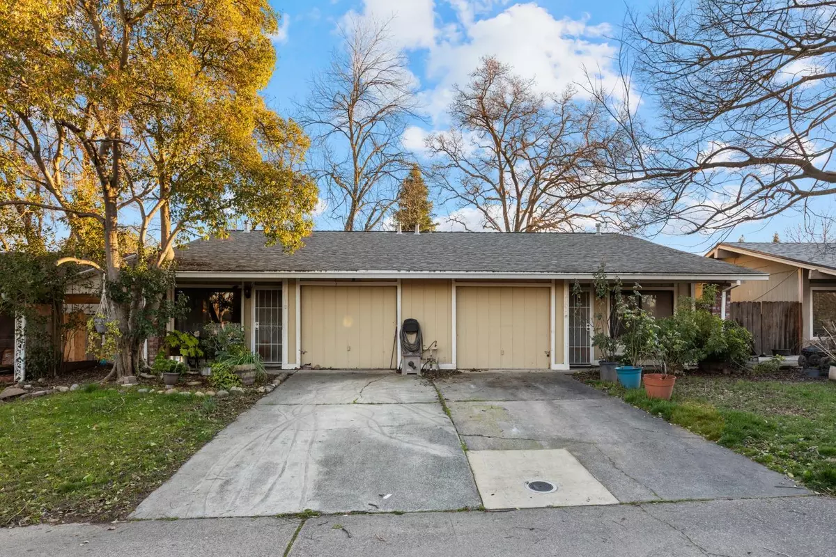 Sacramento, CA 95841,4710 Large Oak CT