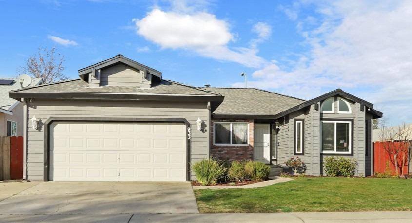 933 Toro LN, Lathrop, CA 95330