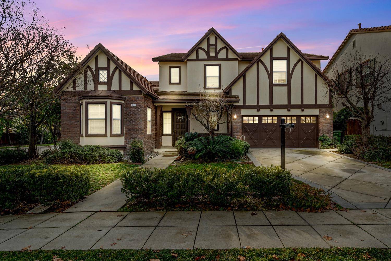 92 E Legacy DR, Mountain House, CA 95391