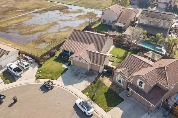 Riverbank, CA 95367,2926 Gambler Hill CT