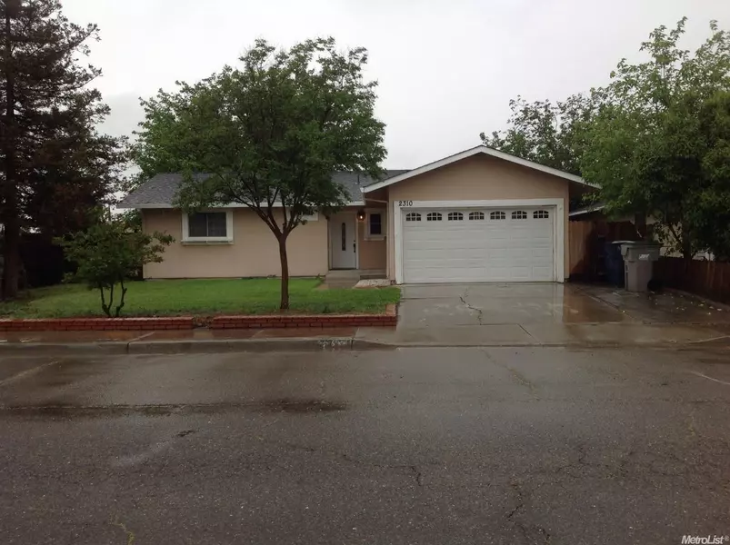 2310 Oak ST, Dos Palos, CA 93620