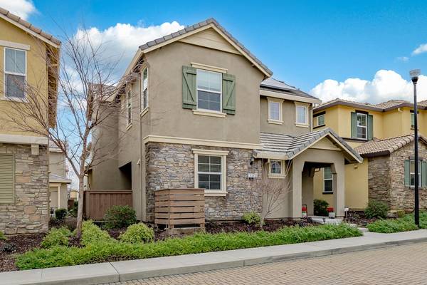 110 Huddlestone CIR, Roseville, CA 95661