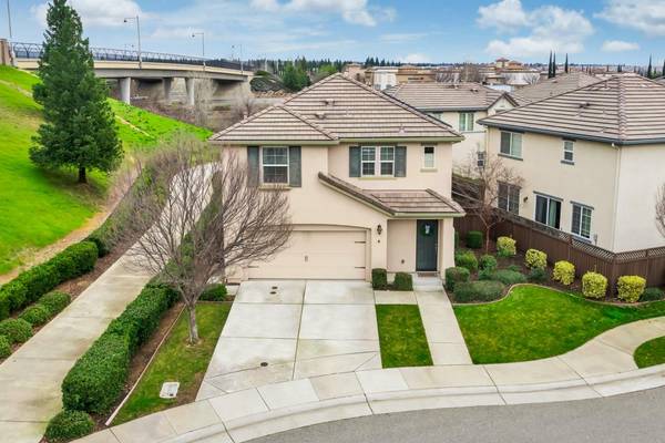 764 Equinox LOOP,  Lincoln,  CA 95648