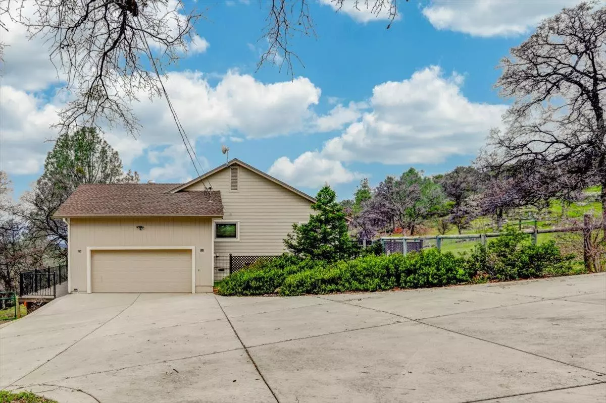 Grass Valley, CA 95949,17708 Mackinaw WAY