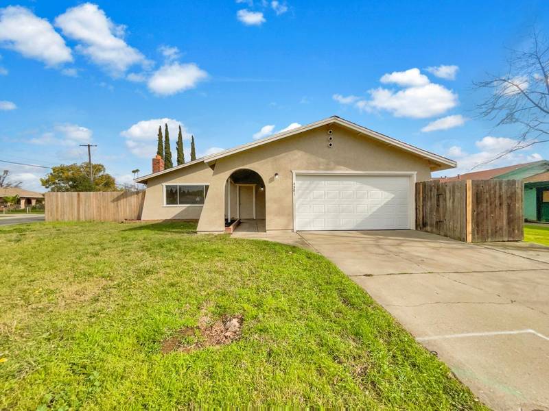 4501 76th ST, Sacramento, CA 95820