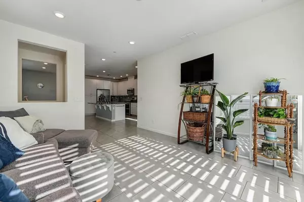 4009 Gunnar DR Roseville, CA 95747