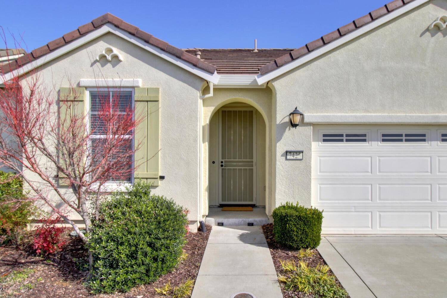 Sacramento, CA 95829,7425 Havenford WAY