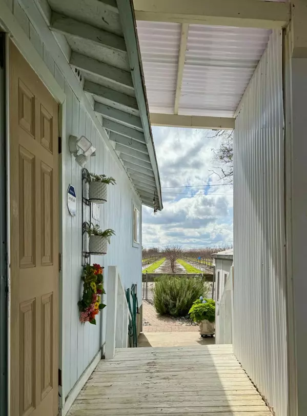 28836 Hurlbut ST, Madison, CA 95653