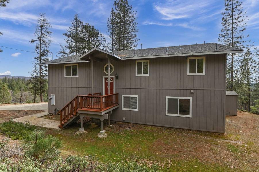 5709 Wildrose DR, Grizzly Flats, CA 95636