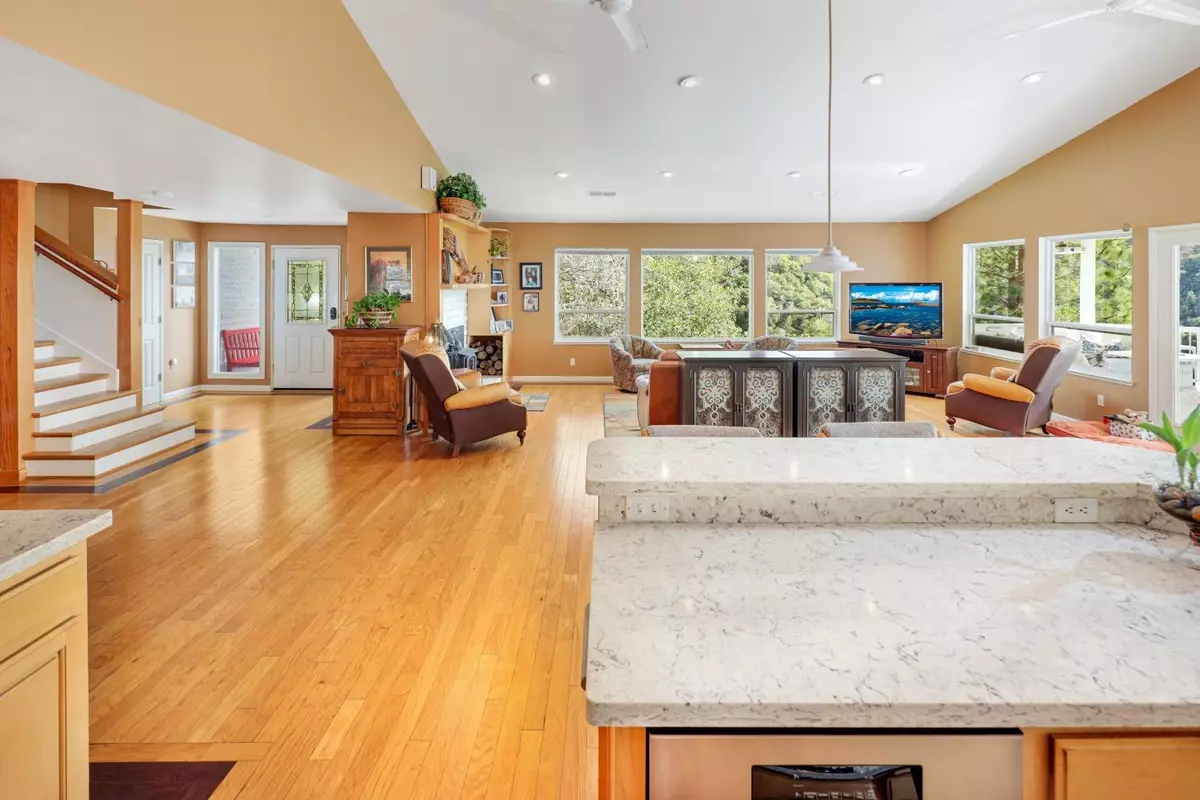 Murphys, CA 95247,1303 Manzanita Drive Lot #33