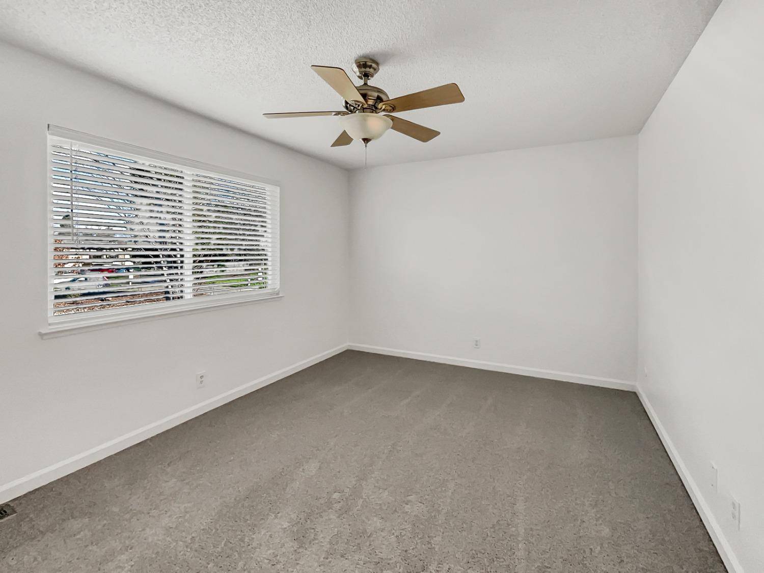 Sacramento, CA 95841,5089 Connecticut #2