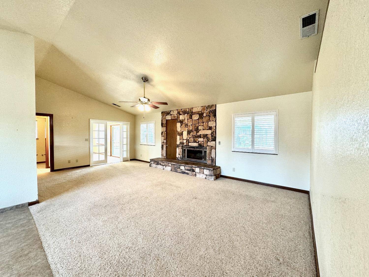 Lockeford, CA 95237,18847 Arrowhead DR