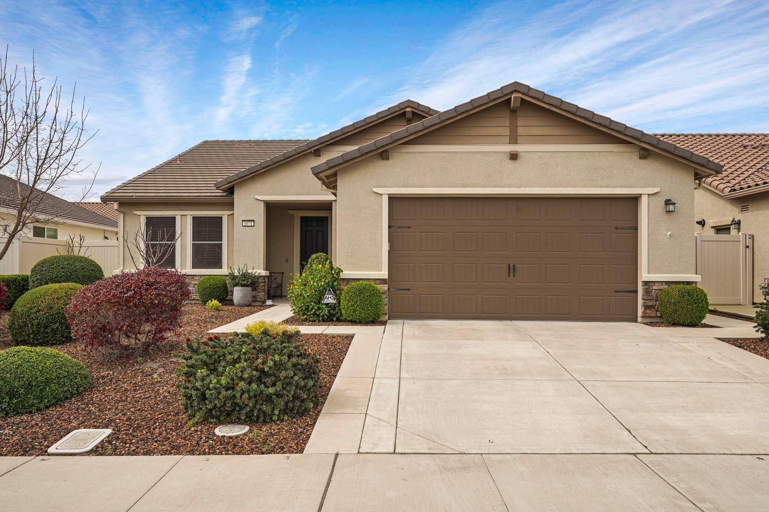 1671 Chestnut Hill DR, Manteca, CA 95336