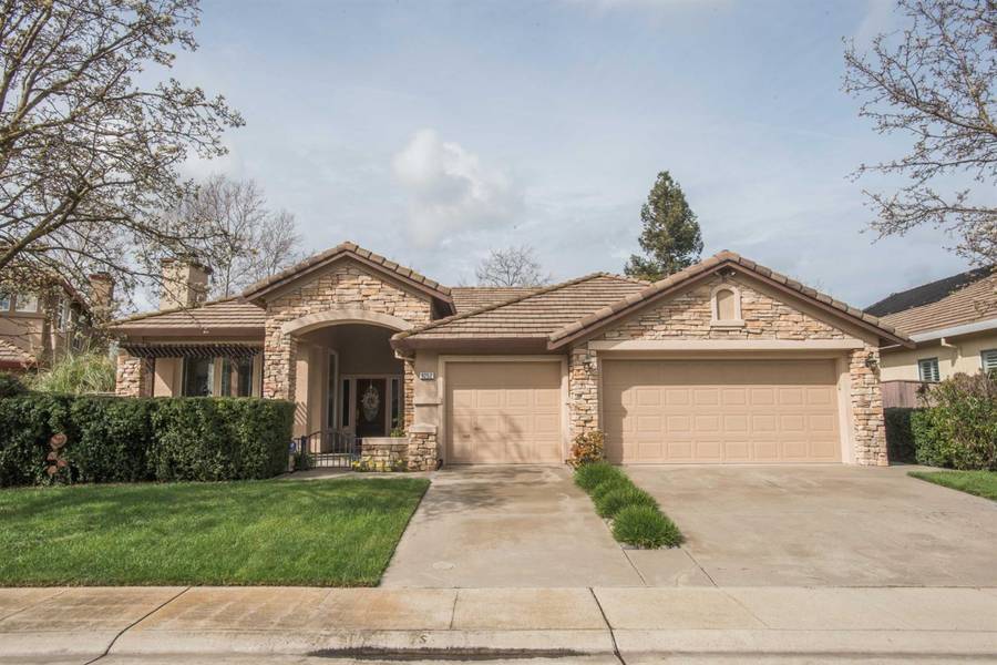 9252 Levidi CT, Elk Grove, CA 95758