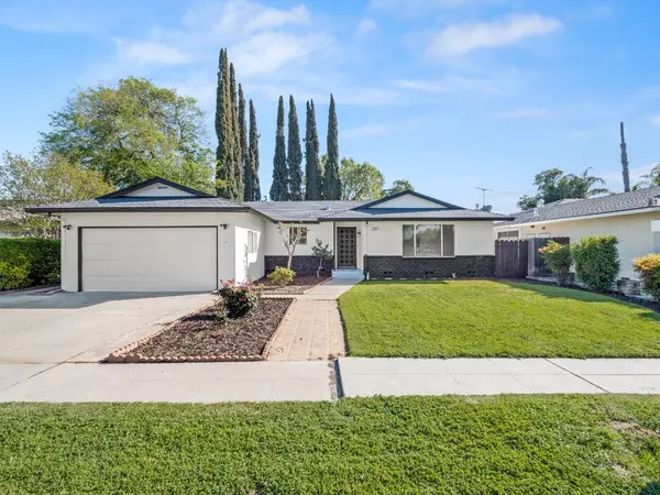 535 E Vartikian AVE, Fresno, CA 93710