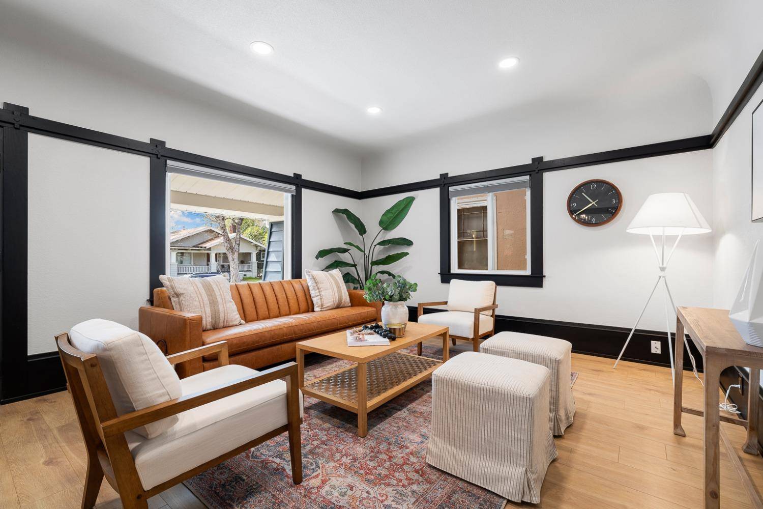 Sacramento, CA 95818,2245 Portola WAY