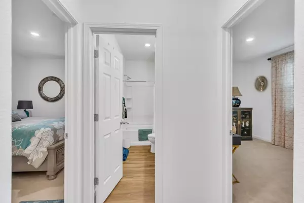 Sacramento, CA 95829,9528 Ossman WAY