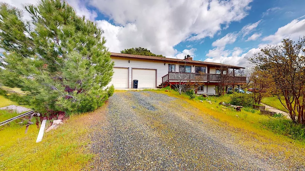 9756 Picadero WAY, La Grange, CA 95329