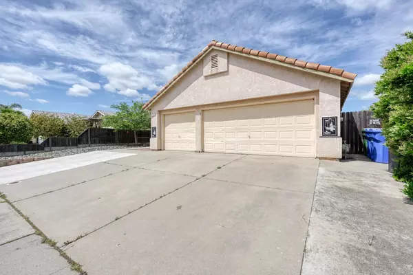 Galt, CA 95632,799 Morgans Ranch CIR