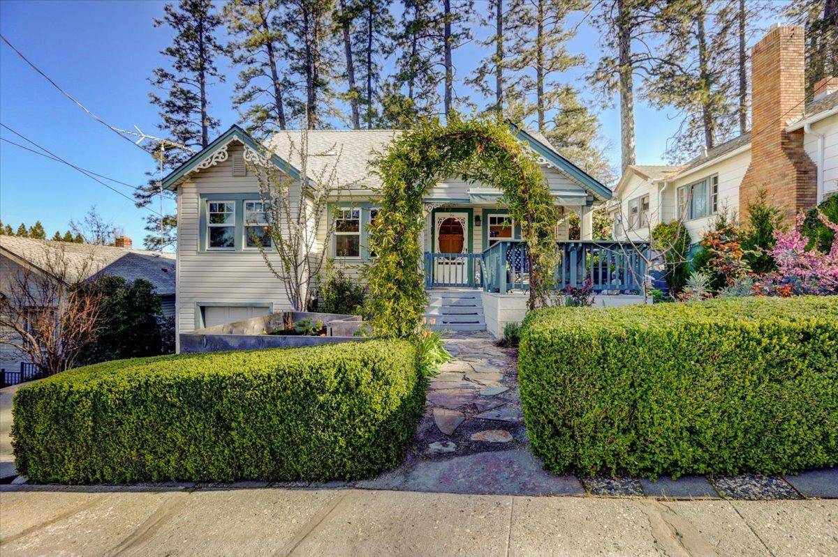 Grass Valley, CA 95945,127 Mainhart DR