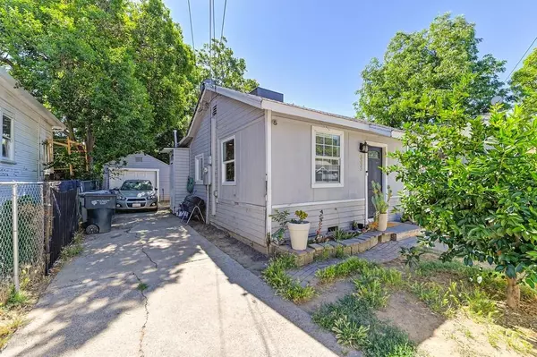 Sacramento, CA 95817,3333 37th St