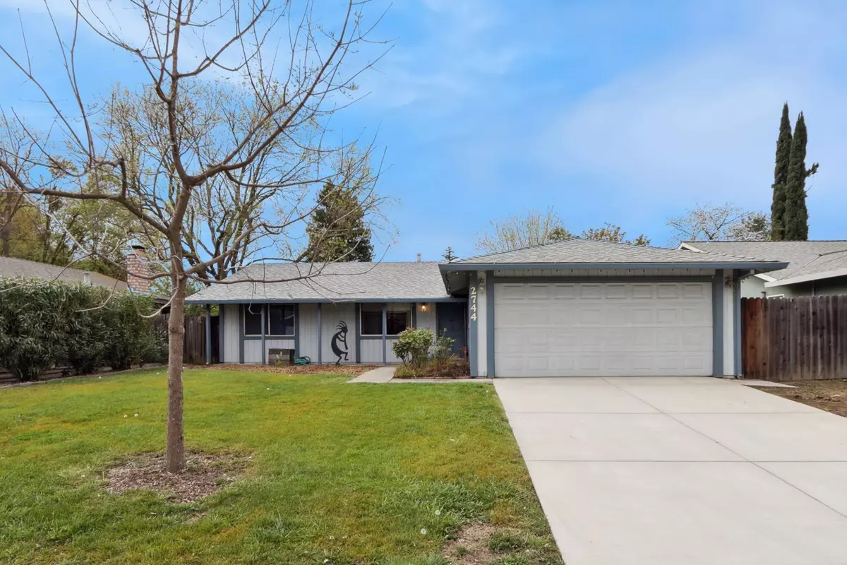 Davis, CA 95616,2744 Feather PL