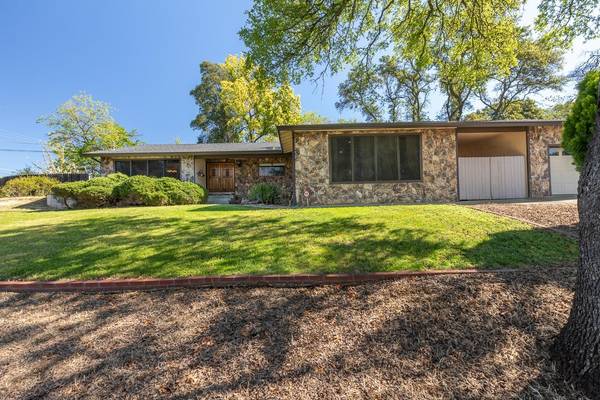 9801 Blue Lake DR,  Folsom,  CA 95630