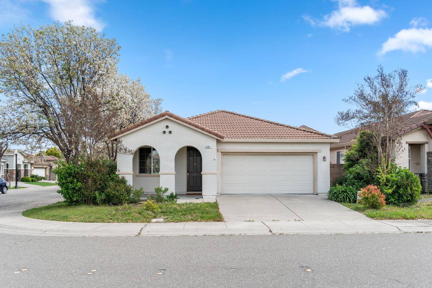481 Greg Thatch CIR, Sacramento, CA 95835