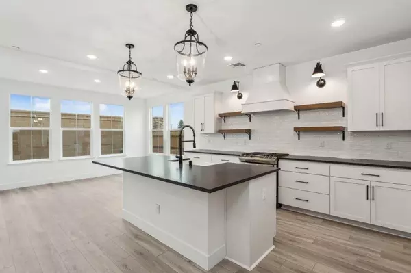 Oakdale, CA 95361,1962 Carmel Ranch CIR