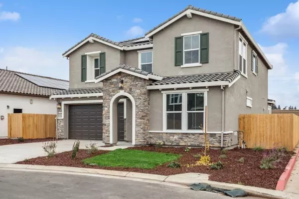 Oakdale, CA 95361,1962 Carmel Ranch CIR