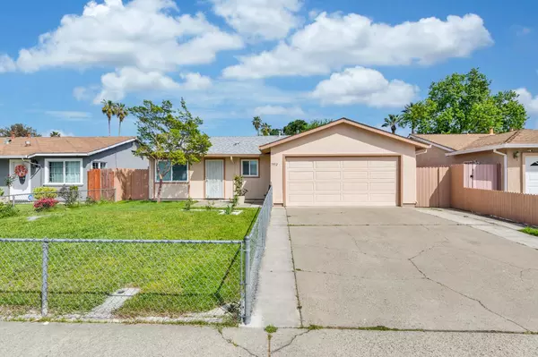 North Highlands, CA 95660,7552 Mountain Oak WAY