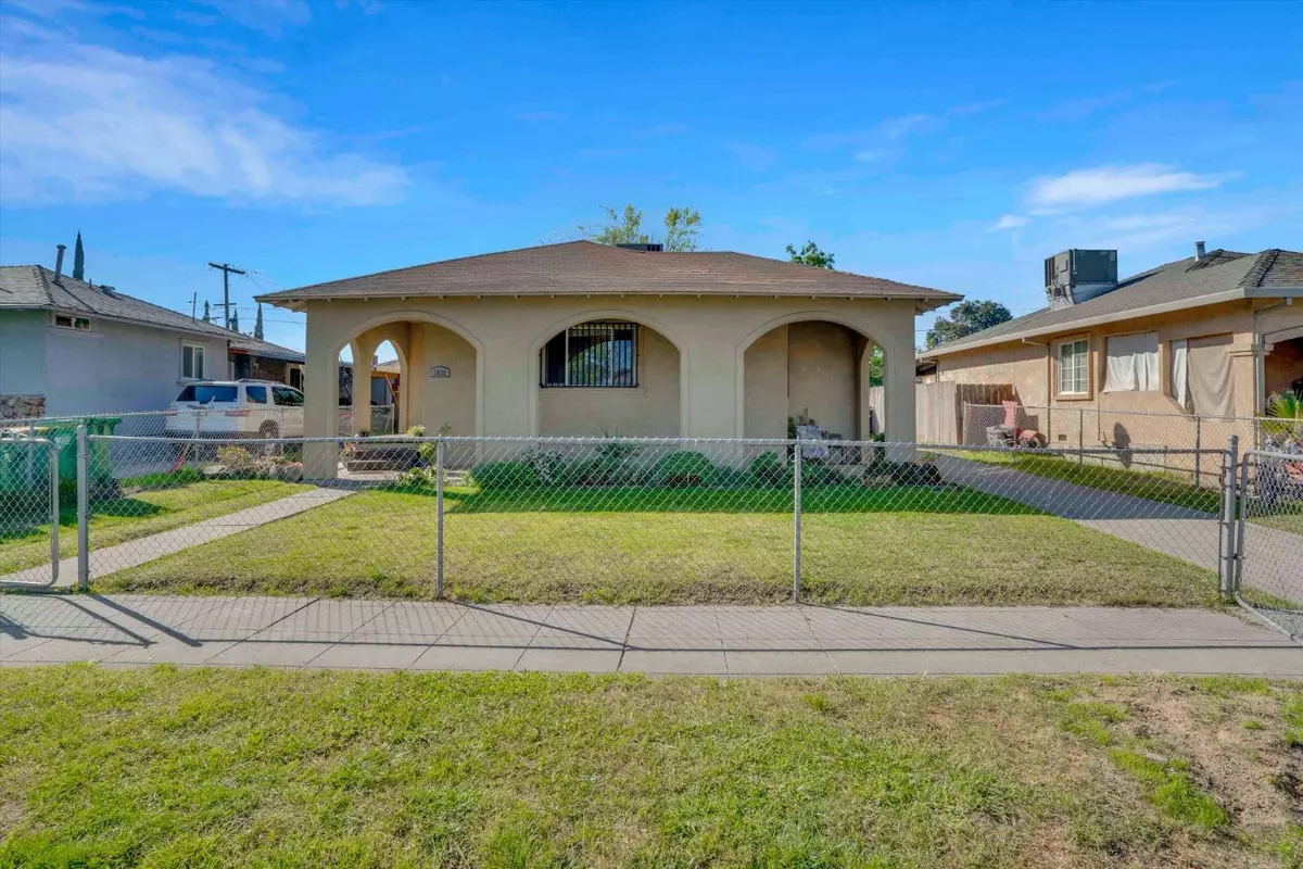 Stockton, CA 95206,1522 E 8th ST