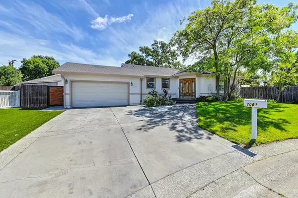 Carmichael, CA 95608,3061 Stanton CIR