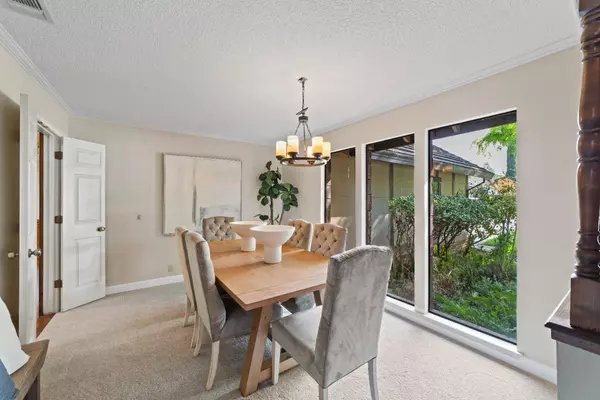 Fair Oaks, CA 95628,6037 Kifisia WAY