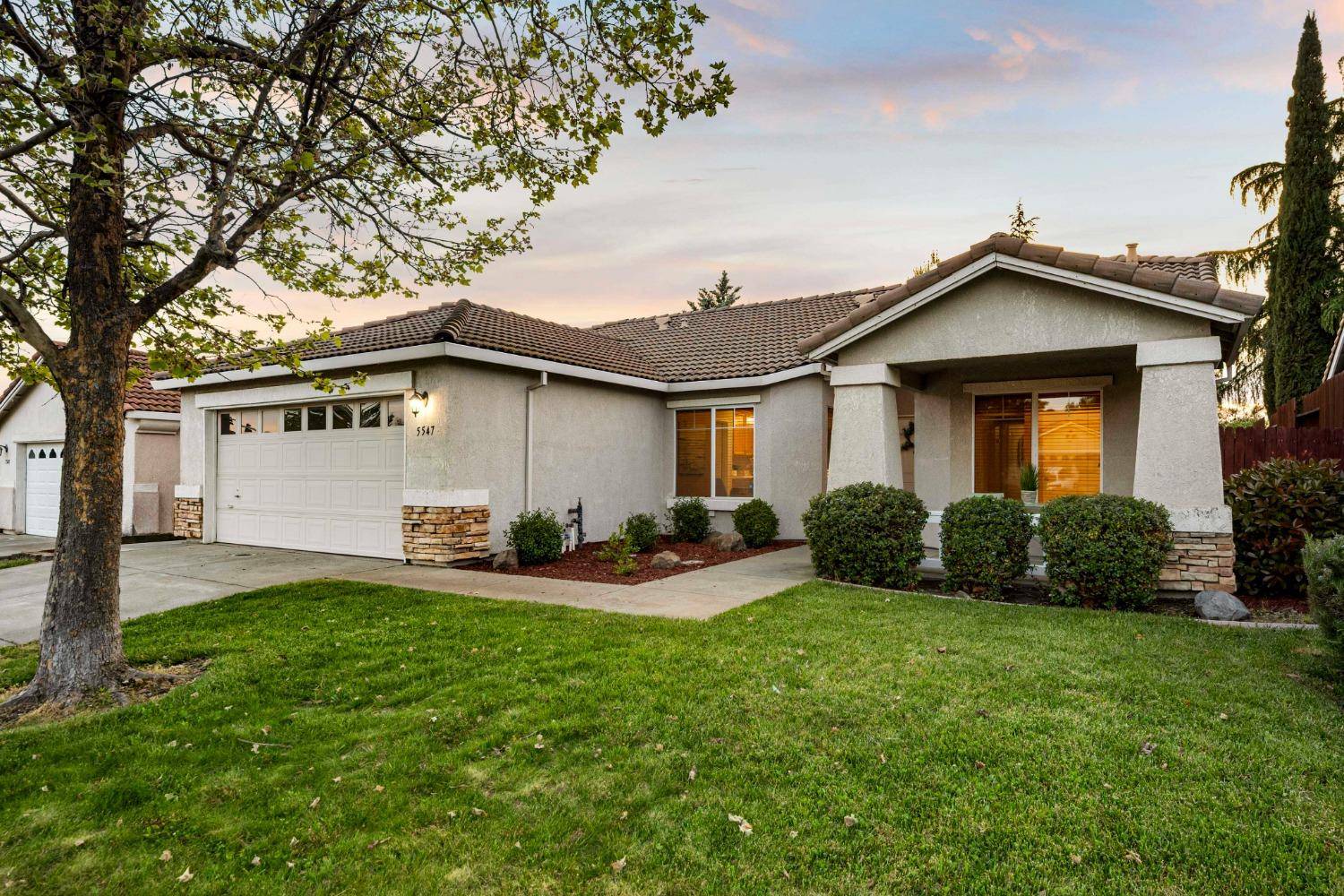 Rocklin, CA 95765,5547 Sage DR