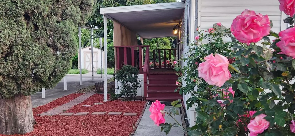 West Sacramento, CA 95691,3901 Lake RD #231