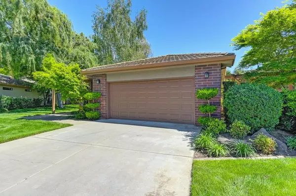 Lodi, CA 95242,2367 Hyde Park CIR