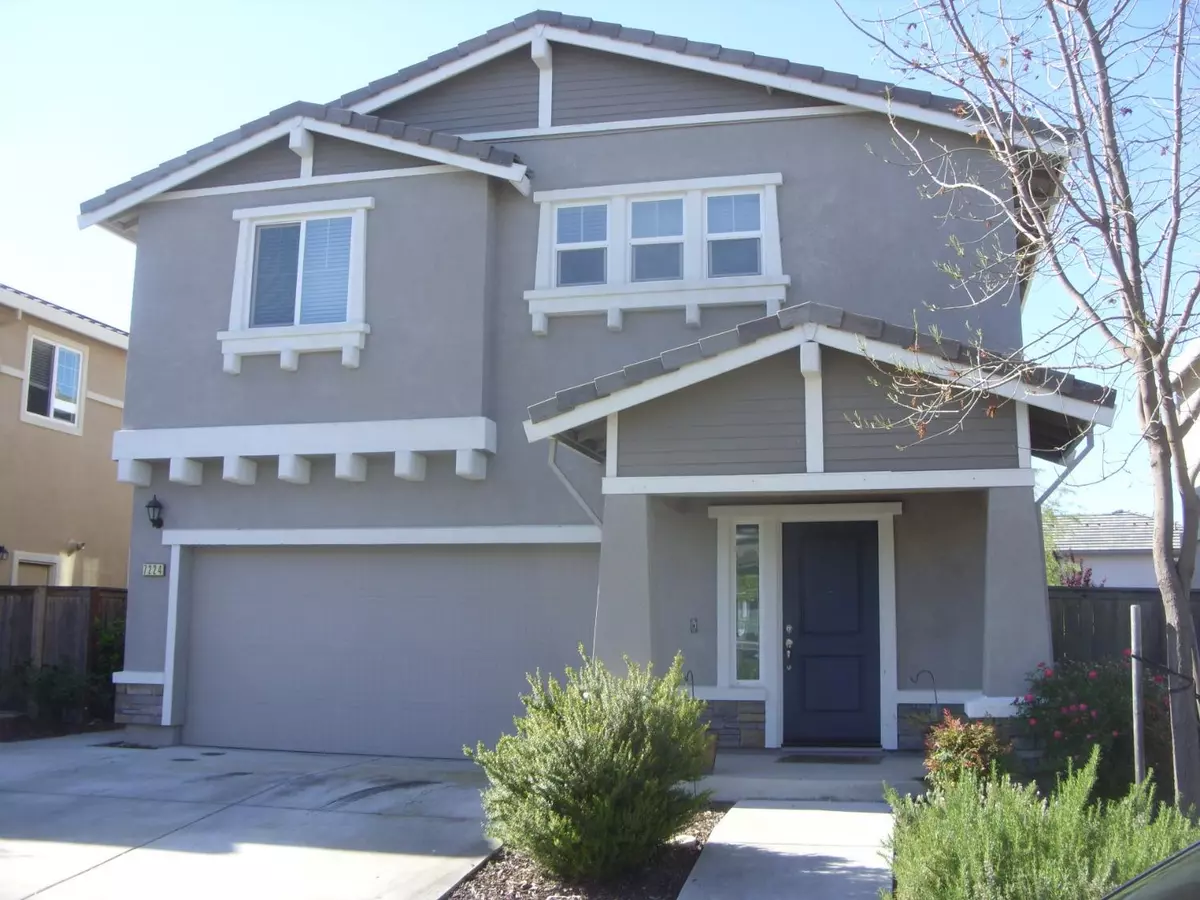 Roseville, CA 95747,7224 Corvus CIR