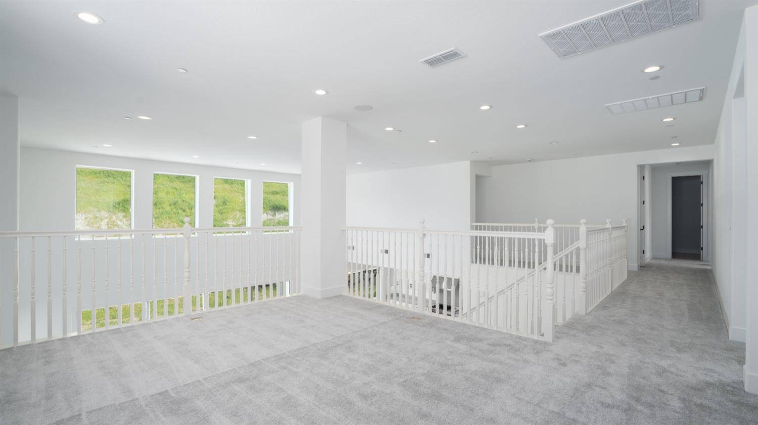 El Dorado Hills, CA 95762,5085 Glacier Peak DR