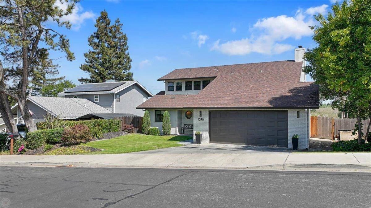 Oakdale, CA 95361,1298 River Bluff DR