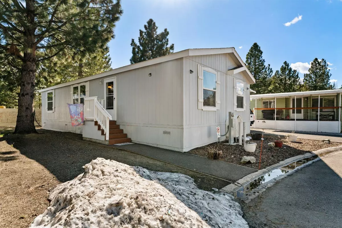 South Lake Tahoe, CA 96150,1080 Julie Lane #122