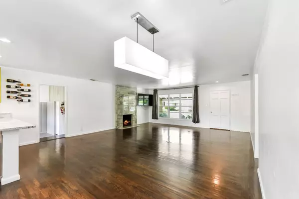 Sacramento, CA 95821,2670 Park Hills DR