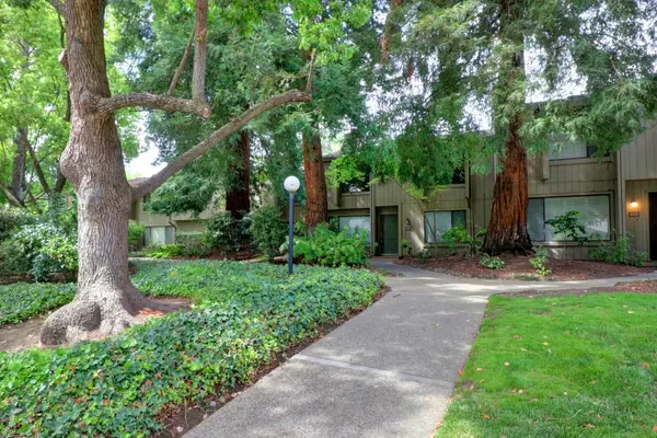 Sacramento, CA 95825,2319 Swarthmore DR